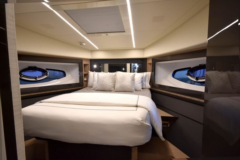 Iconic Hamptons Yacht Day Trips Aboard a 70-Foot Pershing - Middletown, Connecticut