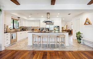 Austin Treehouse Retreat Near South Congress - Austin, Texas