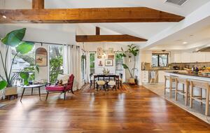 Austin Treehouse Retreat Near South Congress - Austin, Texas