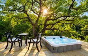Country Olive Grove Bunkhouse and Bungalow - Fredericksburg, Texas