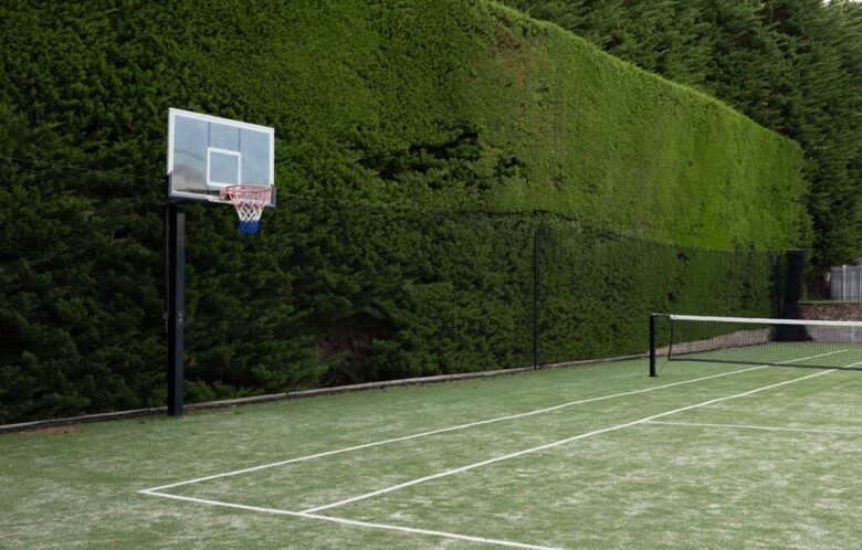 Portsea Garden Estate with Pool & Tennis Court - Melbourne, Australia