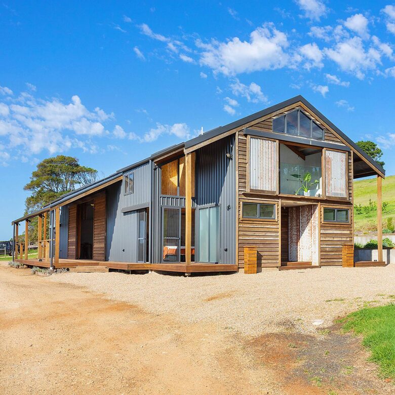 Luxury Hinterland Escape on 200 Acres - The Barn Retreat - Coolgardie, Australia