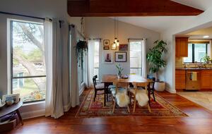 Austin Treehouse Retreat Near South Congress - Austin, Texas