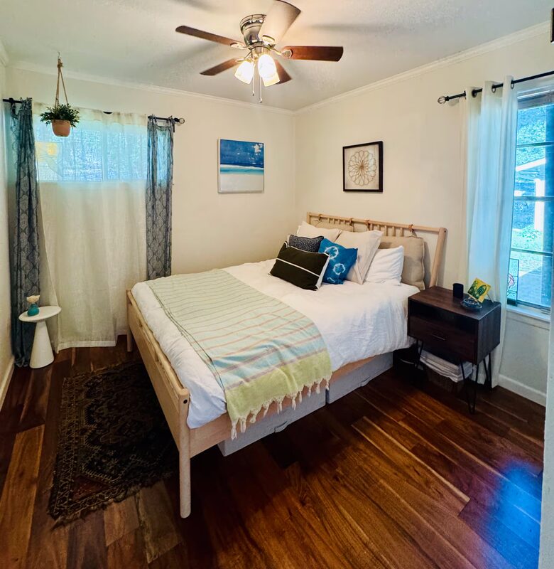 Austin Treehouse Retreat Near South Congress - Austin, Texas