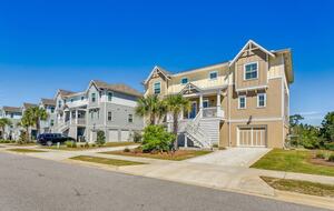 Perdido Key Retreat with Private Beach Club Access - Pensacola, Florida