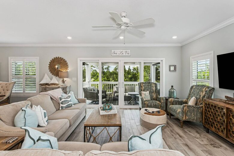 Perdido Key Retreat with Private Beach Club Access - Pensacola, Florida