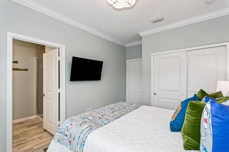 Perdido Key Retreat with Private Beach Club Access - Pensacola, Florida