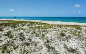 Perdido Key Retreat with Private Beach Club Access - Pensacola, Florida