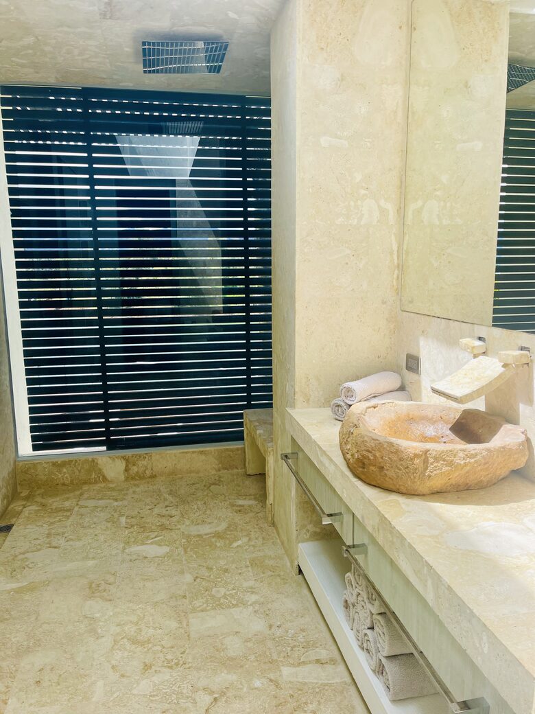 Luxuriöse Ferienunterkunft am Ufer des Guatapé-Stausees – Guatapé, Kolumbien