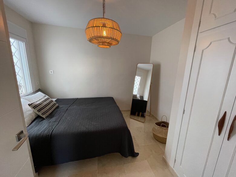 Panoramic Sea View Penthouse in Nueva Andalucía - Marbella, Spain