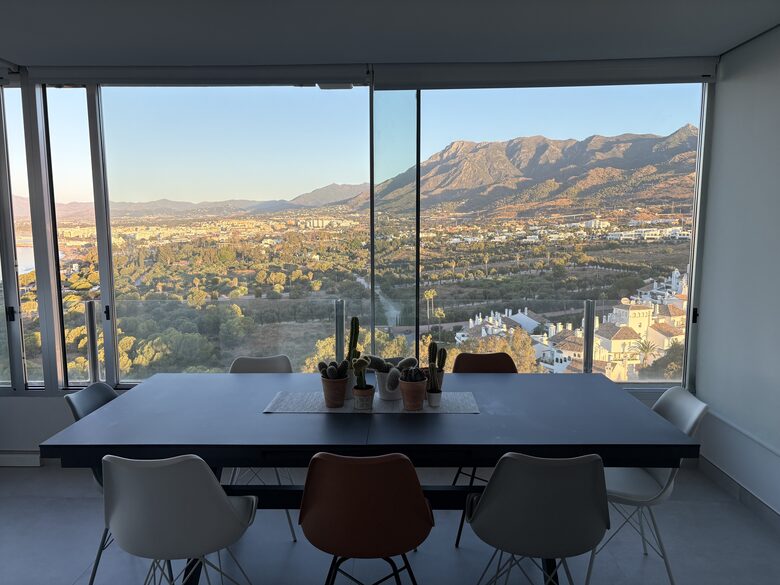 Sea View Residence in a Gated Marbella Community - Marbella, Spain