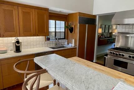 Private Capitol Hill Retreat on Historic Millionaires Row - Seattle, Washington