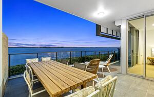 Elegant Waterfront Living on Ephraim Island - Gold Coast, Australia
