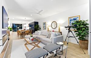Elegant Waterfront Living on Ephraim Island - Gold Coast, Australia