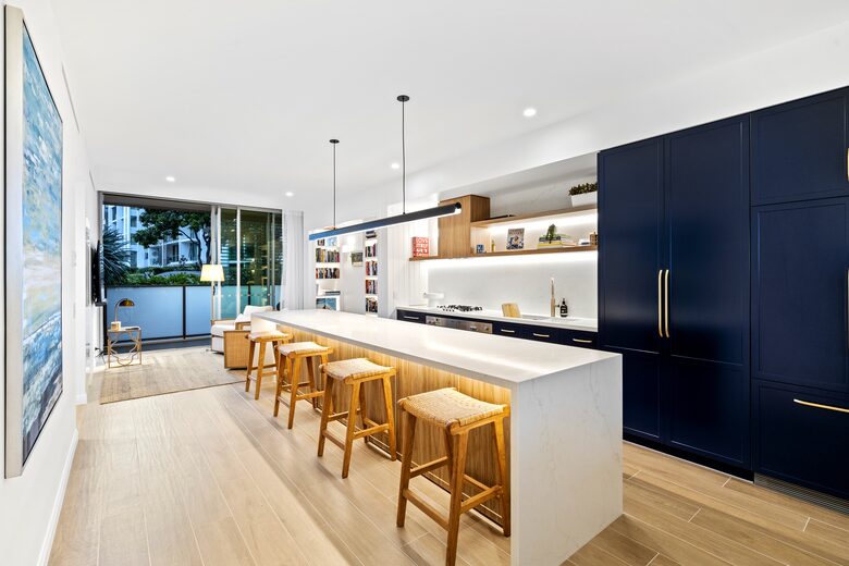 Elegant Waterfront Living on Ephraim Island - Gold Coast, Australia