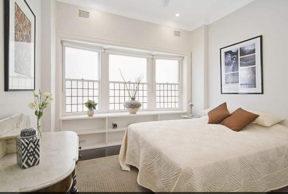 Kirribilli Harbour View Retreat - Sydney, Australia
