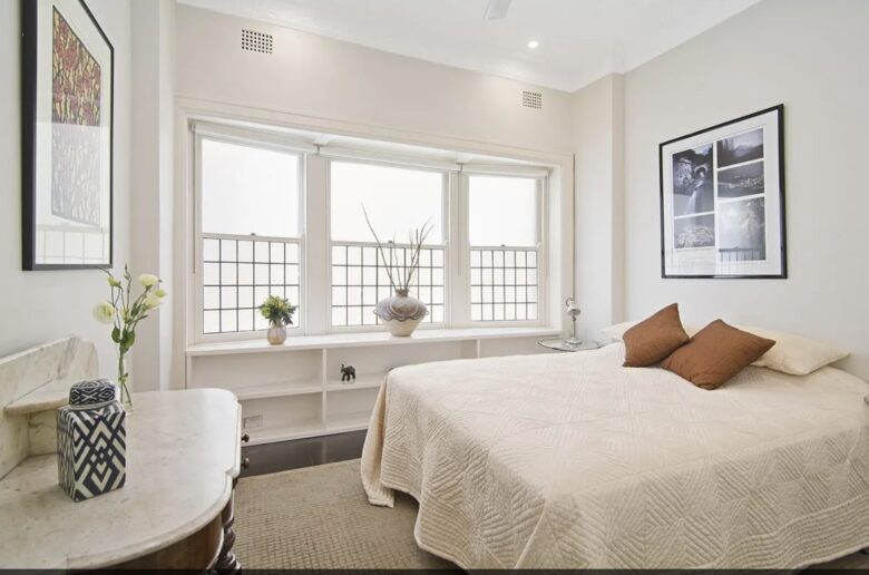 Kirribilli Harbour View Retreat - Sydney, Australia