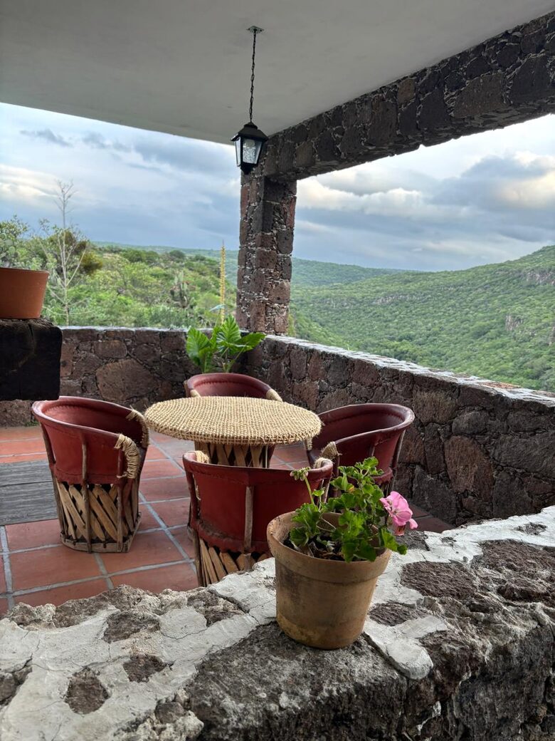 Rancho Colibrí | River-View Nature Estate Near Tequisquiapan & Peña de Bernal - San Juan del Río, Mexico