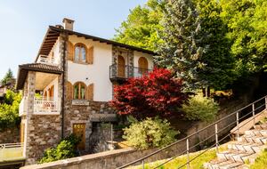 Renovated Val Camonica Mountain Residence - Cevo, Italy
