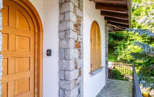 Renovated Val Camonica Mountain Residence - Cevo, Italy