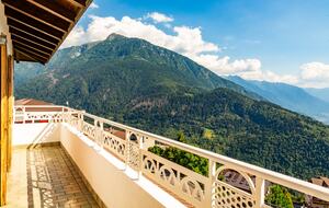Renovated Val Camonica Mountain Residence - Cevo, Italy