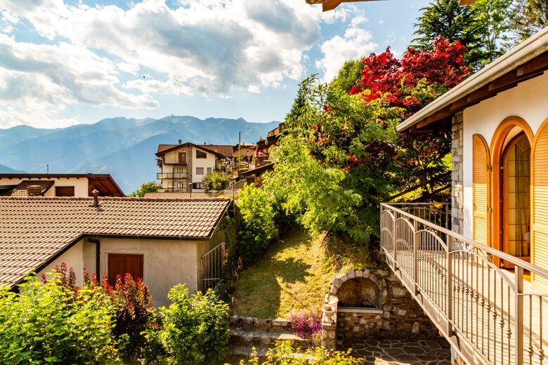 Renovated Val Camonica Mountain Residence - Cevo, Italy