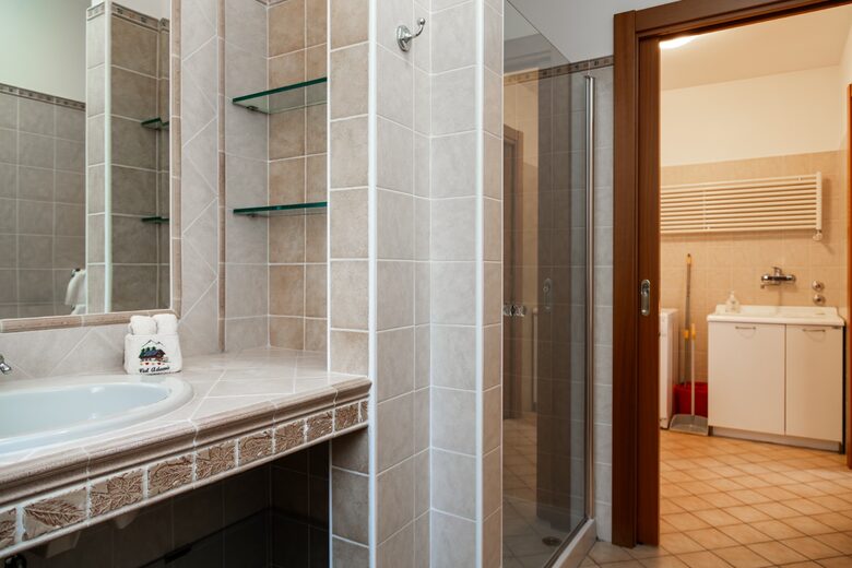 Renovated Val Camonica Mountain Residence - Cevo, Italy
