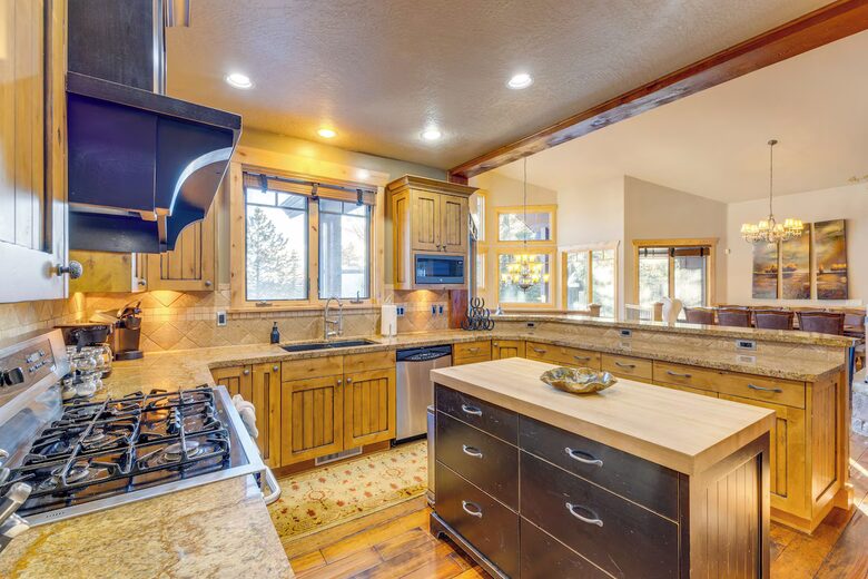 Ski-In/Ski-Out Mountain Retreat at Tamarack - Donnelly, Idaho