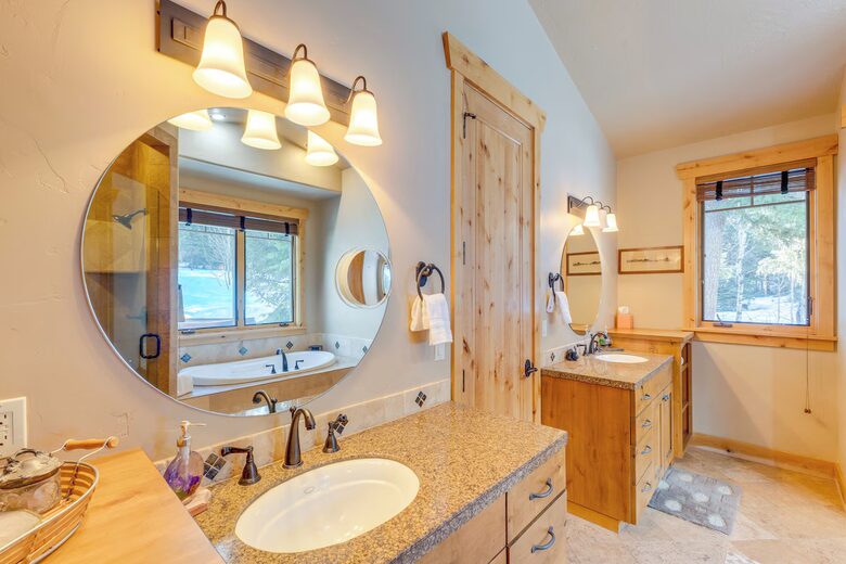 Ski-In/Ski-Out Mountain Retreat at Tamarack - Donnelly, Idaho