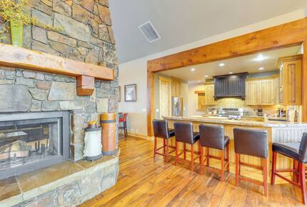 Ski-In/Ski-Out Mountain Retreat at Tamarack - Donnelly, Idaho