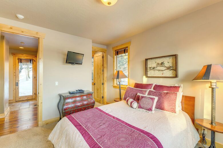 Ski-In/Ski-Out Mountain Retreat at Tamarack - Donnelly, Idaho