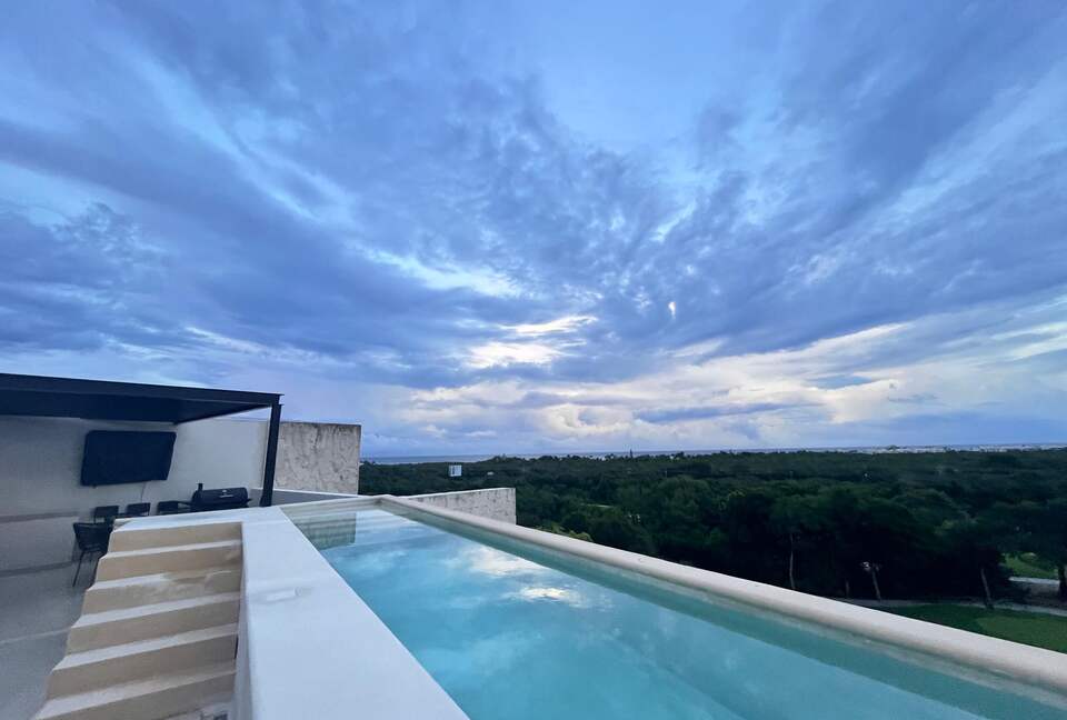 Tulum Country Club Penthouse with Rooftop Plunge Pool - Tulum, Mexico