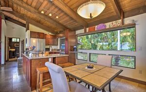 Ocean-View Kona Retreat with Private Hot Tub - Kailua Kona, Hawaii