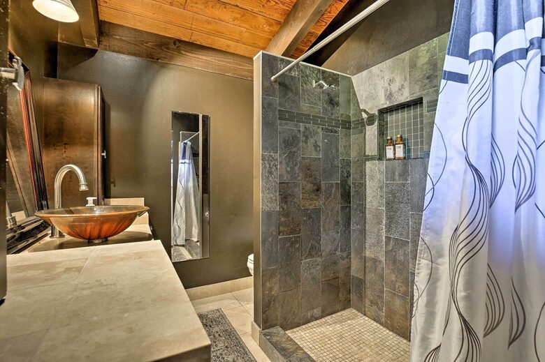 Ocean-View Kona Retreat with Private Hot Tub - Kailua Kona, Hawaii