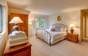 Scenic Bovina Mountain Escape on 5 Private Acres - Bovina Center, New York