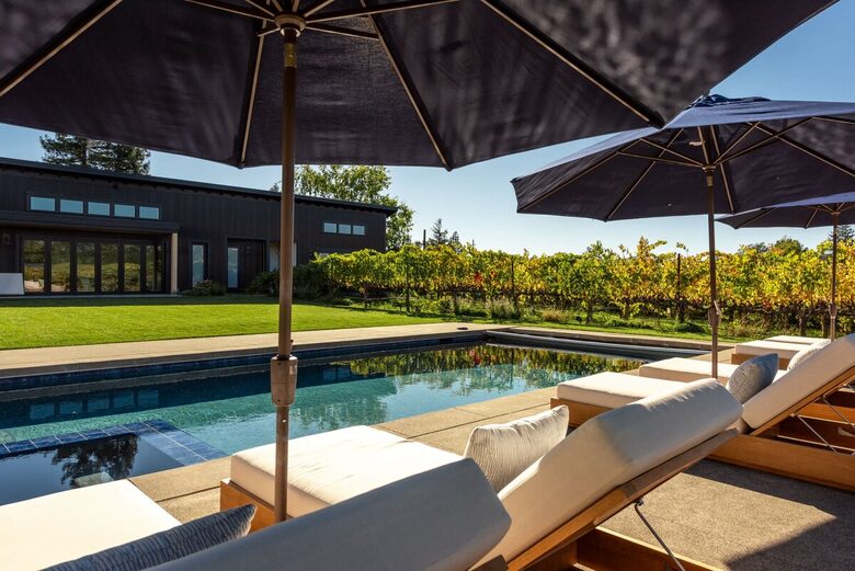 Healdsburg Vineyard Retreat with Pool, Spa & Sauna - Healdsburg, California