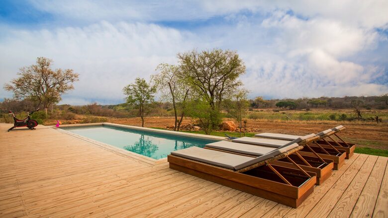 Umganu Lodge - Elephant Point, South Africa