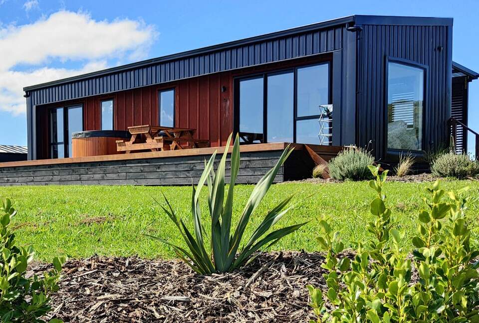 Private Couples Escape Overlooking Hokianga Harbour - Opononi, New Zealand