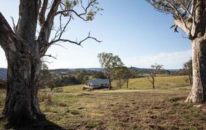 Capertee Valley Off-Grid Retreat - Capertee, Australia