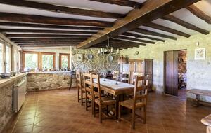 Countryside Estate with Lake and Pastures - Barbudo, Portugal