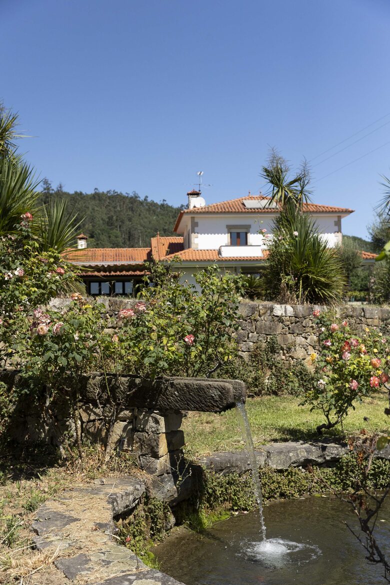 Countryside Estate with Lake and Pastures - Barbudo, Portugal