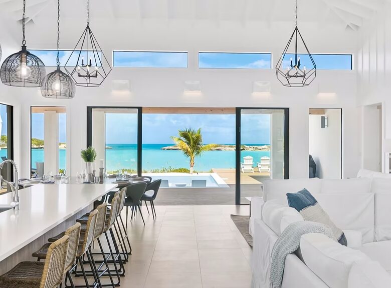 Tropic of Cancer Beachfront Villa with Infinity Pool - Exuma, Bahamas