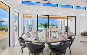 Tropic of Cancer Beachfront Villa with Infinity Pool - Exuma, Bahamas