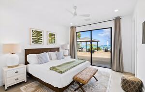 Tropic of Cancer Beachfront Villa with Infinity Pool - Exuma, Bahamas