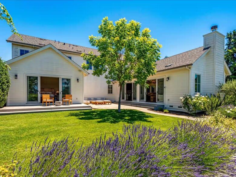 Healdsburg Vineyard Retreat with Pool, Spa & Sauna - Healdsburg, California