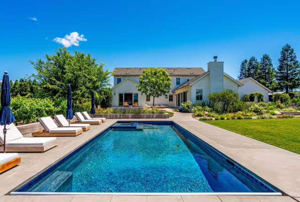 Healdsburg Vineyard Retreat with Pool, Spa & Sauna - Healdsburg, California