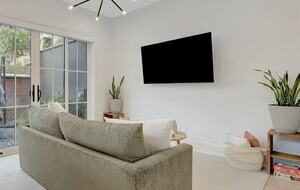 Modern Serenbe Townhome Steps from Mado - Palmetto, Georgia