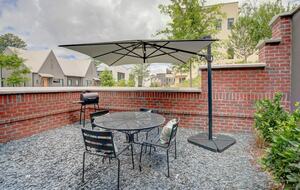 Modern Serenbe Townhome Steps from Mado - Palmetto, Georgia