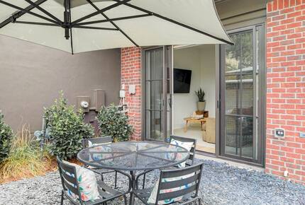 Modern Serenbe Townhome Steps from Mado - Palmetto, Georgia