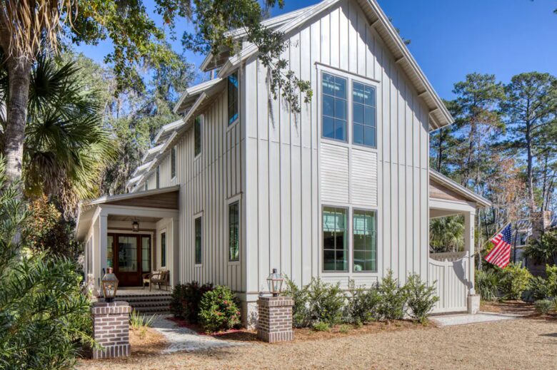 Contemporary Palmetto Bluff Escape Surrounded by Nature - Bluffton, South Carolina
